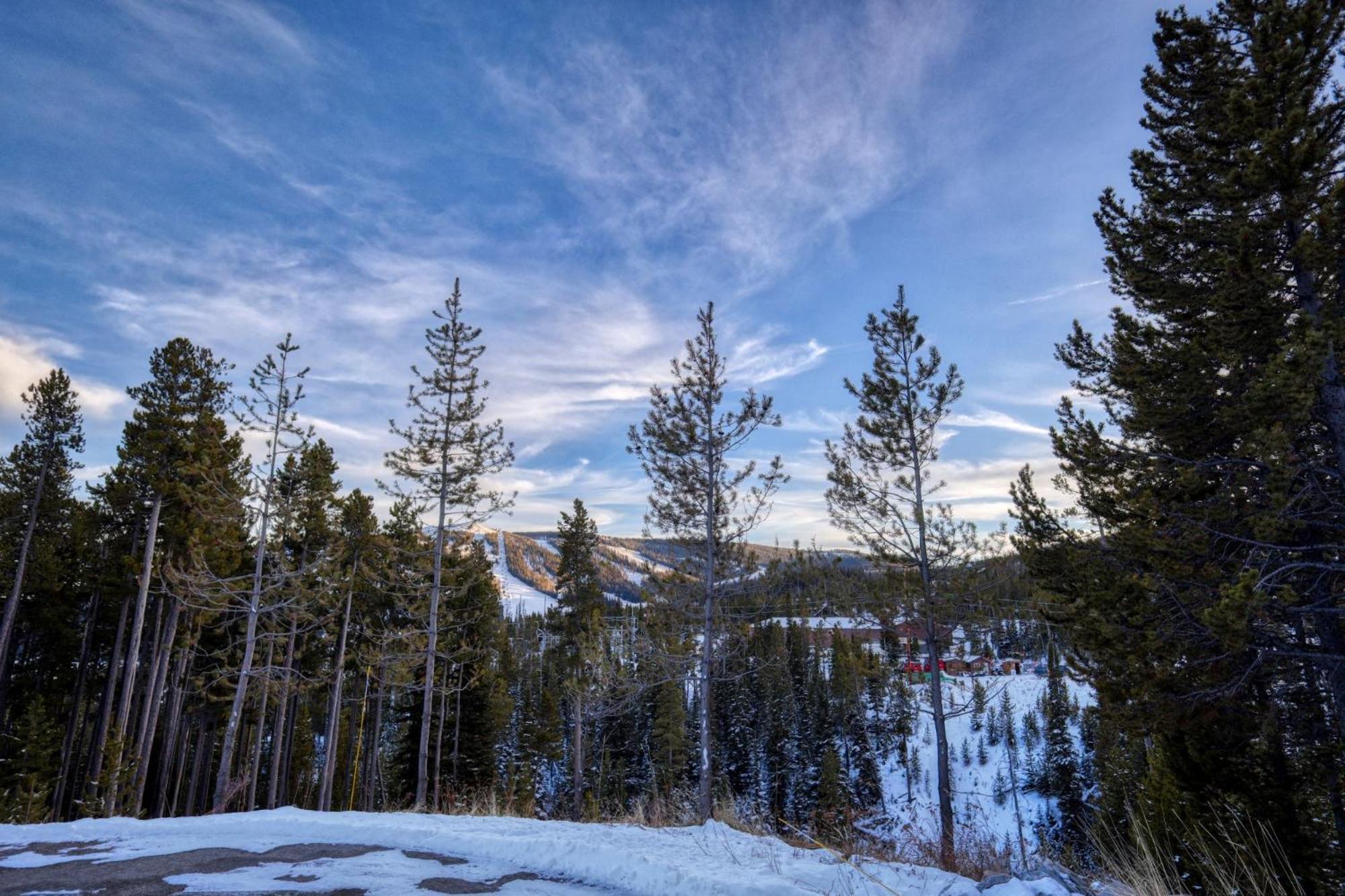 Rising Bull Lodge Big Sky Bagian luar foto