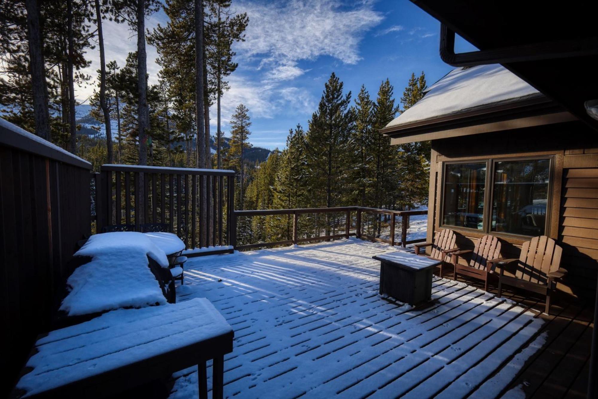 Rising Bull Lodge Big Sky Bagian luar foto