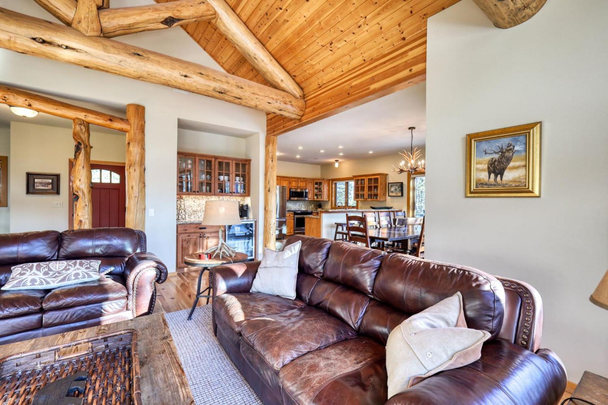 Rising Bull Lodge Big Sky Bagian luar foto